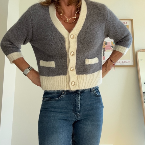 Zara Sweaters - Zara Gray and Cream Cropped Cardigan with Pearl Buttons